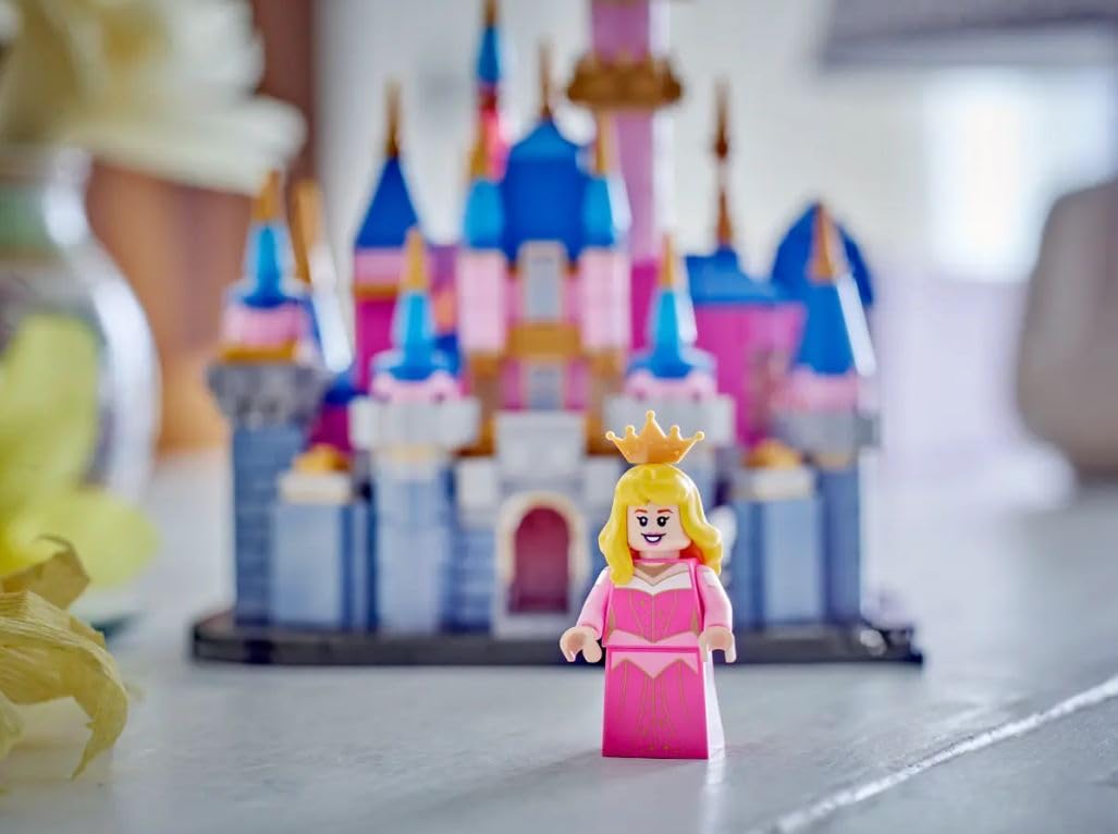 Sleeping Beauty Castle Y401
