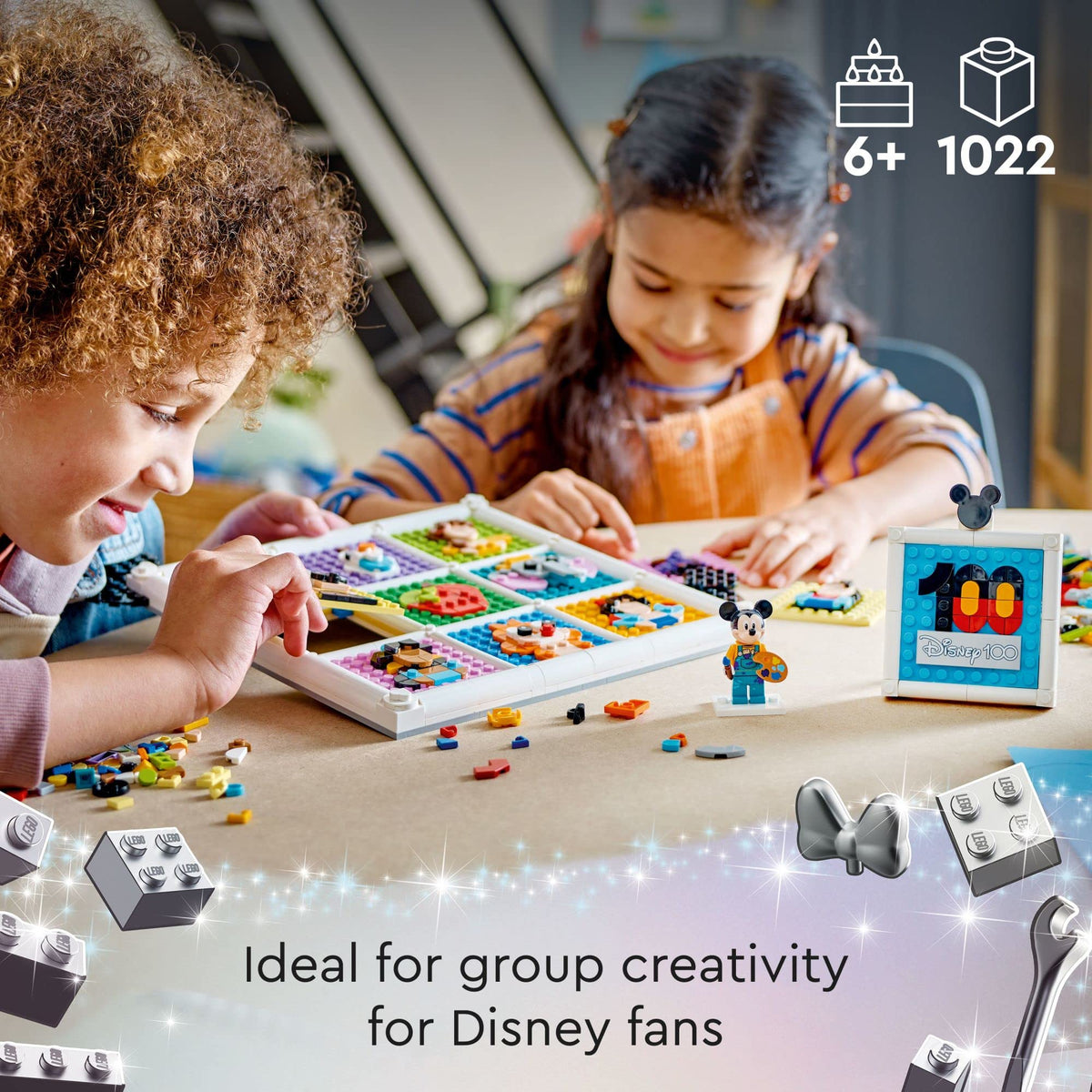 Buildable Disney Toy with Mickey Mouse Minifigure H571210